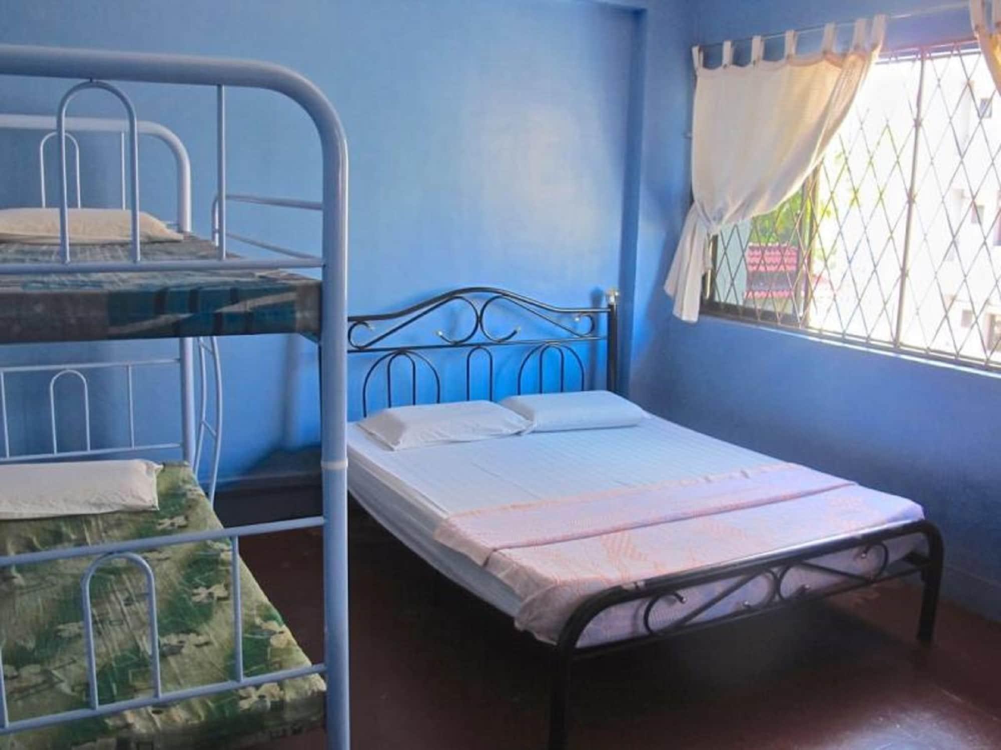 קוטה קינבלו Akinabalu Youth Hostel מראה חיצוני תמונה