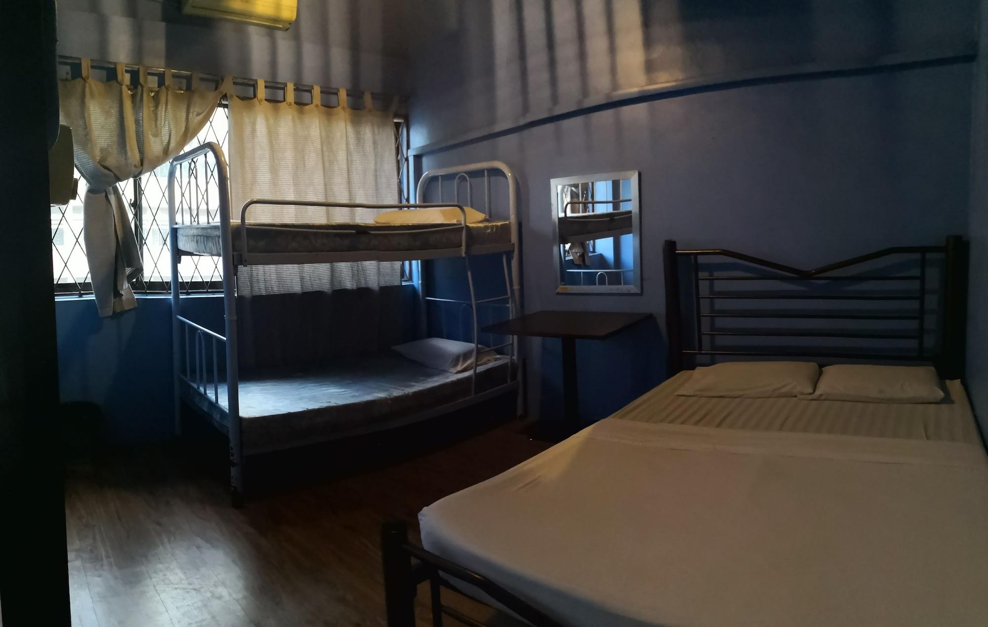 קוטה קינבלו Akinabalu Youth Hostel מראה חיצוני תמונה