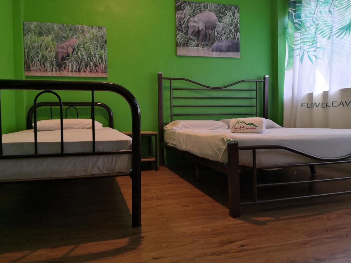 קוטה קינבלו Akinabalu Youth Hostel מראה חיצוני תמונה